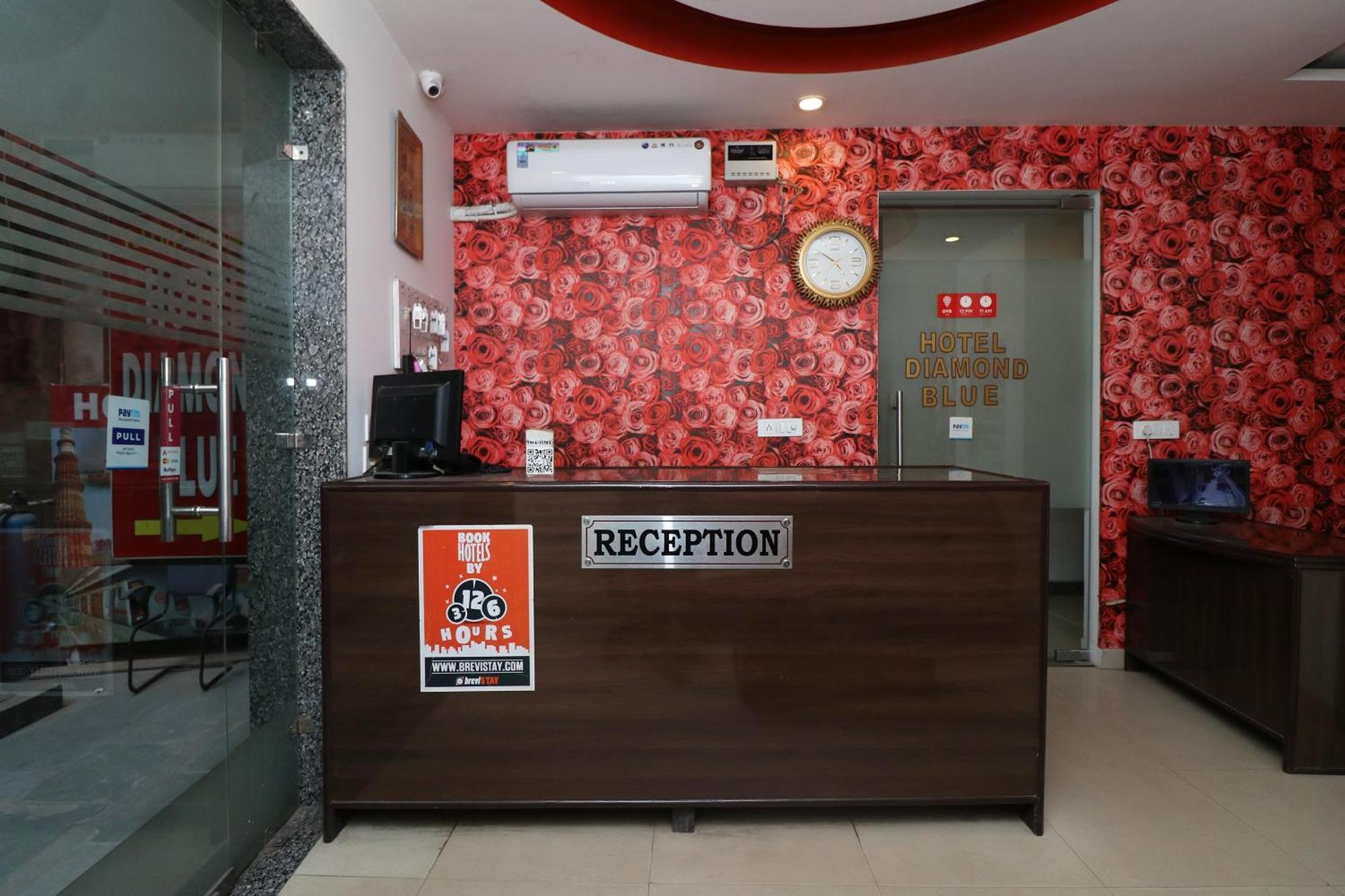 Oyo Flagship Hotel Daimond Nowe Delhi Zewnętrze zdjęcie