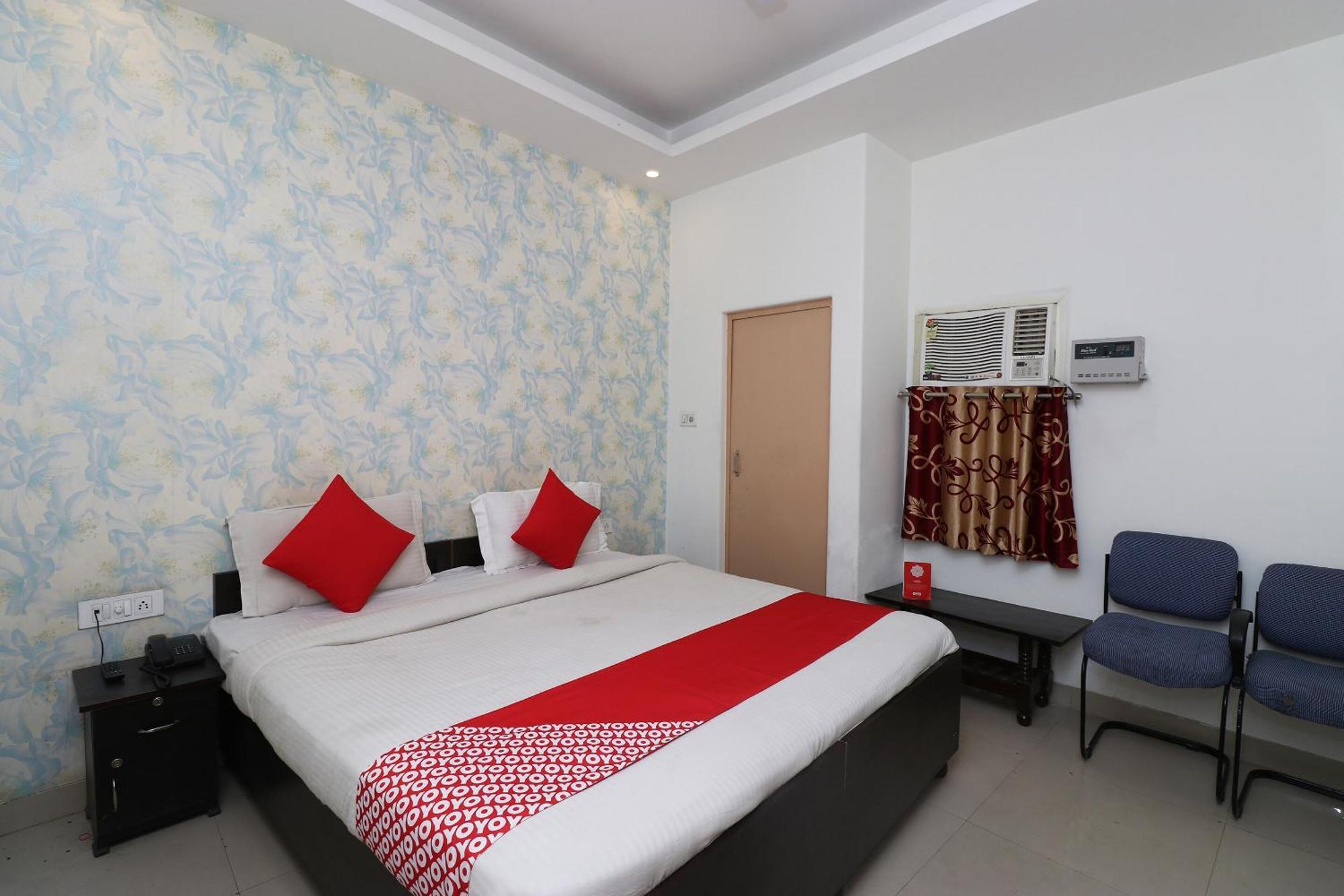 Oyo Flagship Hotel Daimond Nowe Delhi Zewnętrze zdjęcie